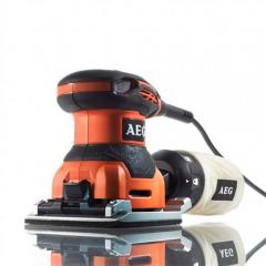 шлифмашина вибрационная AEG FDS 140